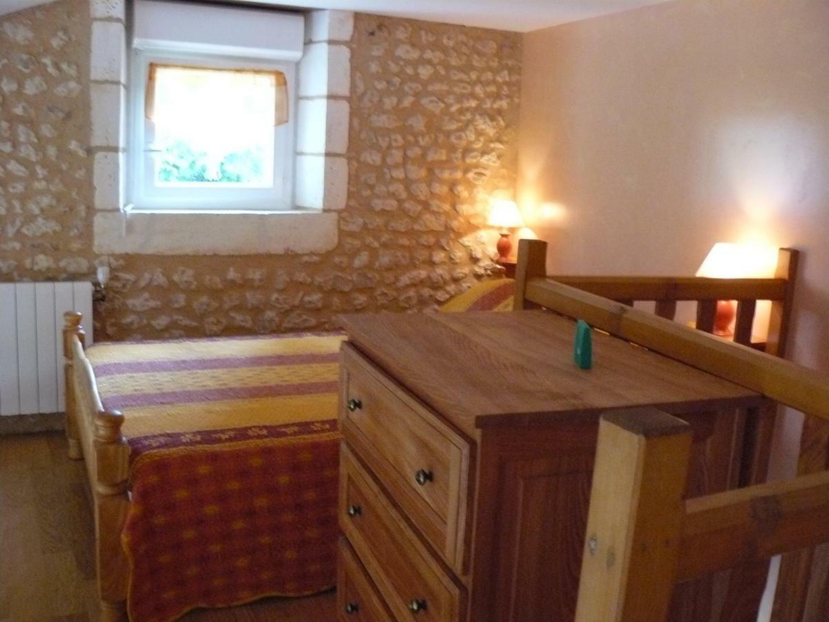 Gite Rural Charentais Les Essards  外观 照片